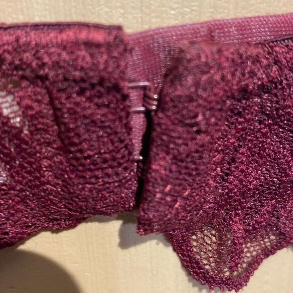 PINK Victoria's Secret Women's Maroon Racerback Date Lace Push Up Bra Size Small - Picture 6 of 12
